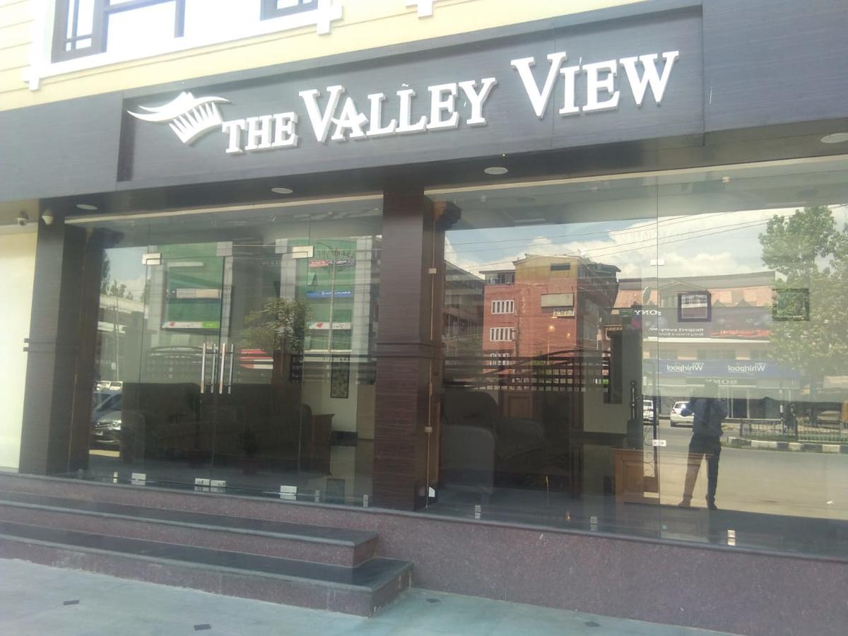 Hotel The Valley View Kashmir Srinagar  Ngoại thất bức ảnh